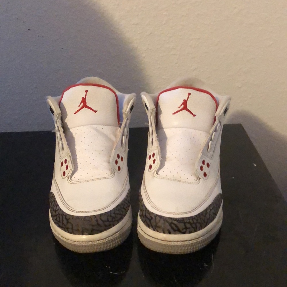 Jordan 3 - Picture 2 of 3